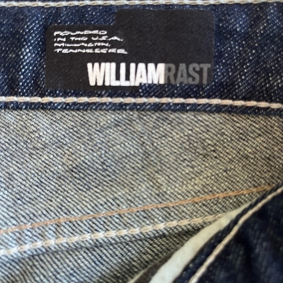 WILLIAM RAST CUFFED SCARLET SHORTS WOMEN'S SIZE 27 - Picture 9 of 13